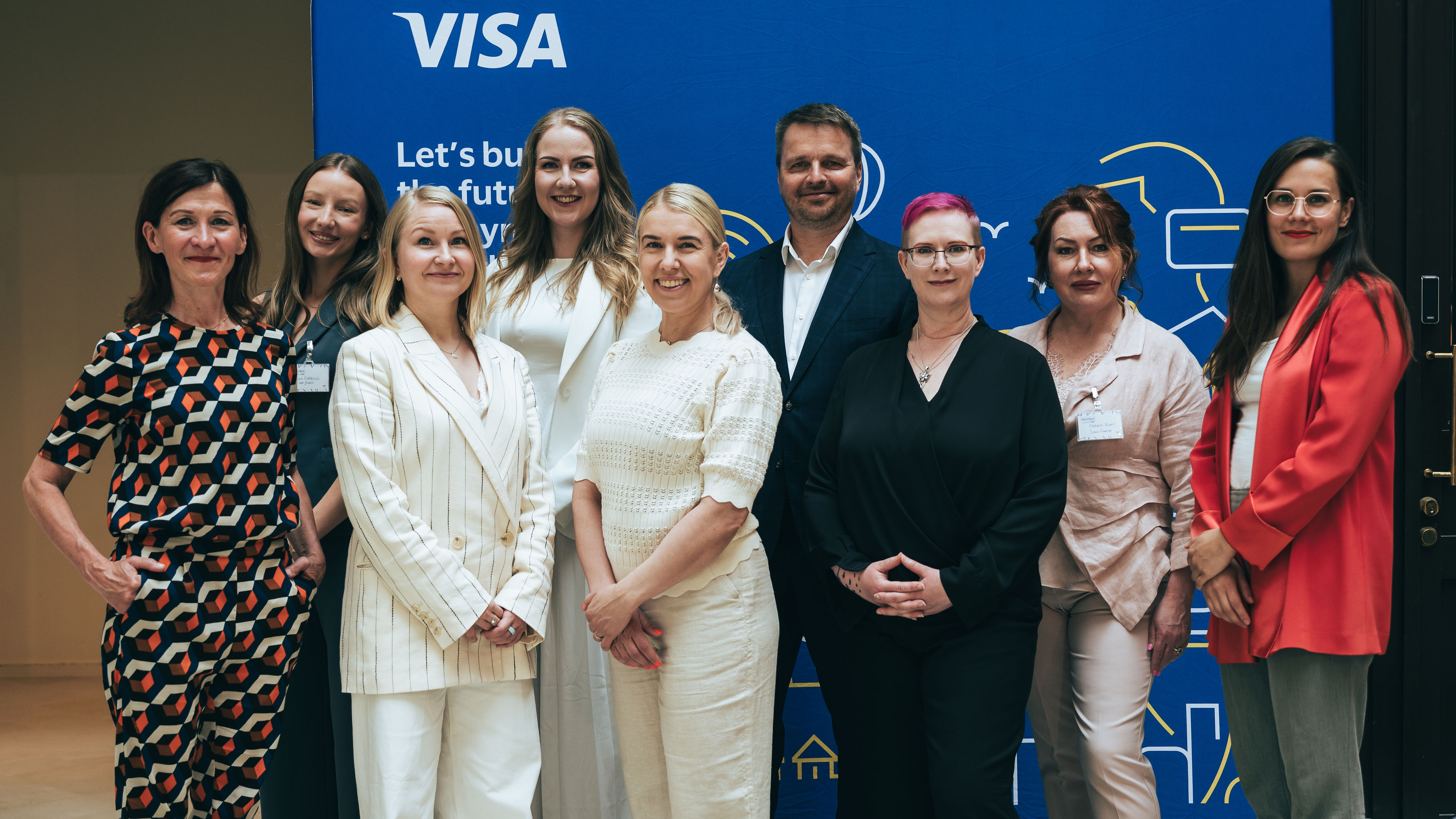 Visa She's Next 2026 -finalistit yhdessä